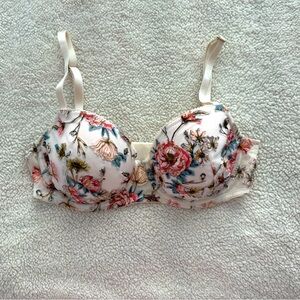 Victoria’s Secret Floral embroidered bral